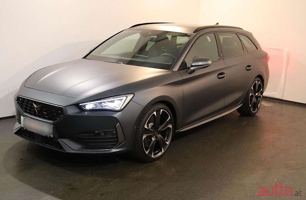 2022' Cupra Leon photo #1