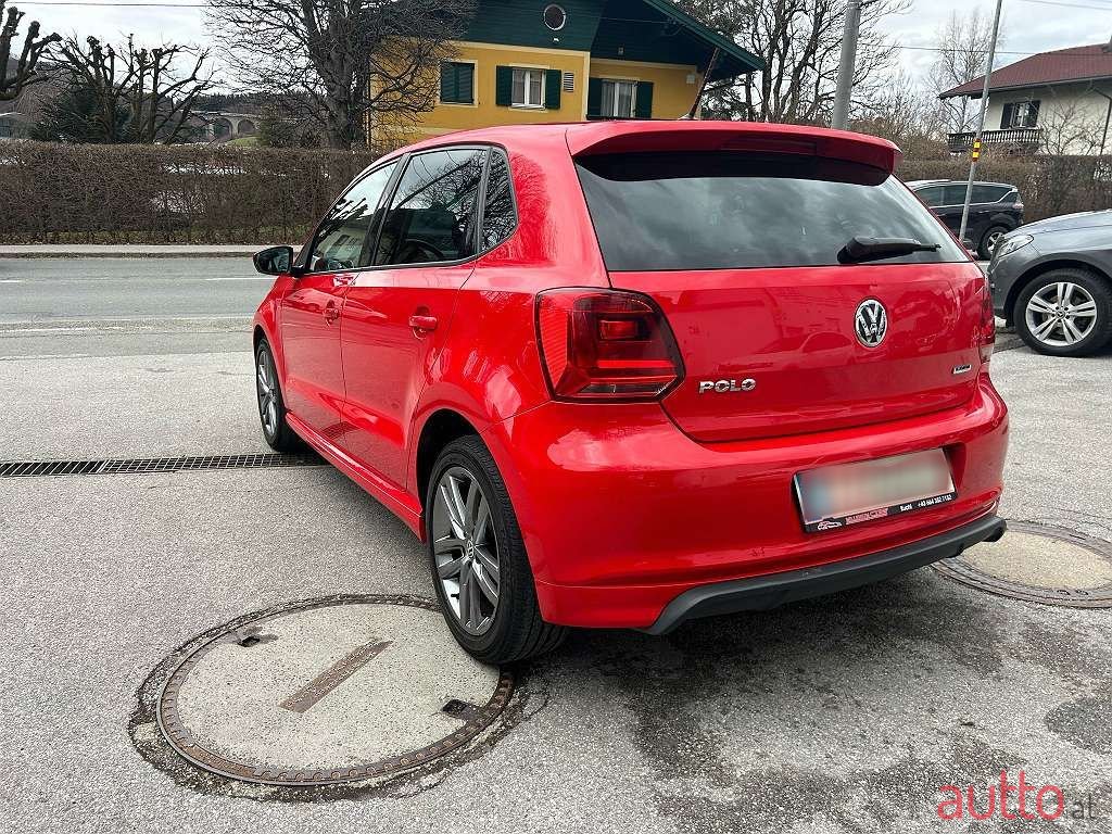 2017' Volkswagen Polo photo #6