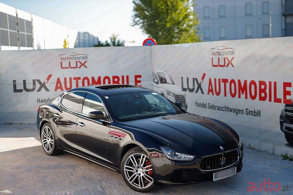 2016' Maserati Ghibli photo #1