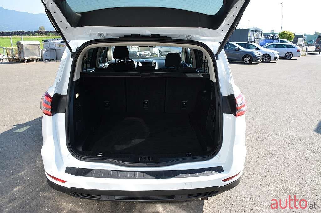 2016' Ford S-Max photo #6