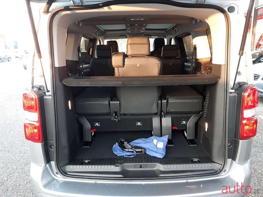 2021' Citroen Spacetourer photo #5