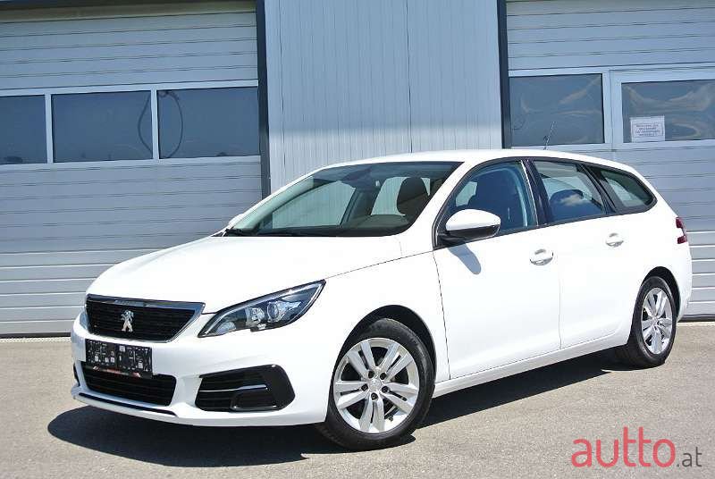 2018' Peugeot 308 photo #1