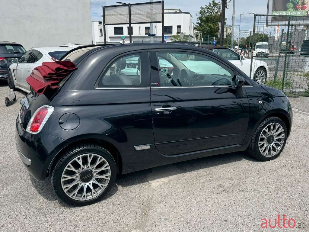 2014' Fiat 500C photo #2