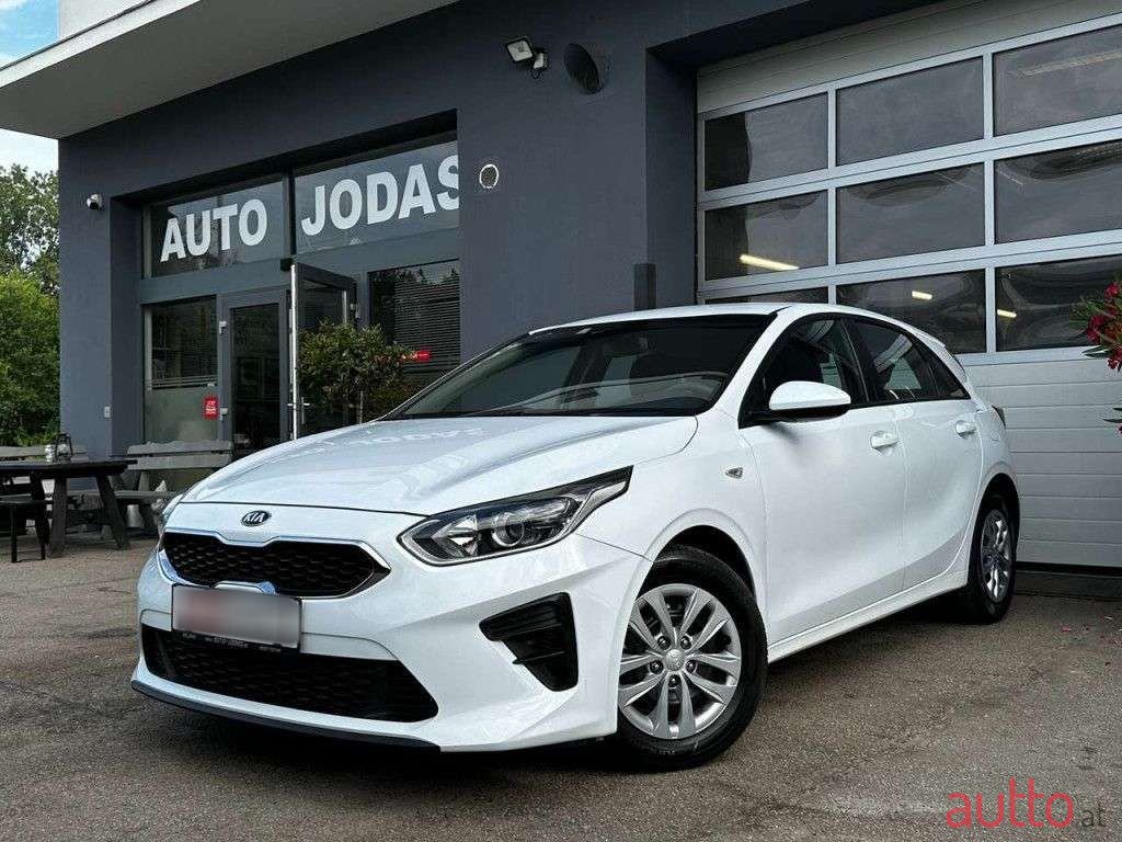 2021' Kia Ceed photo #1
