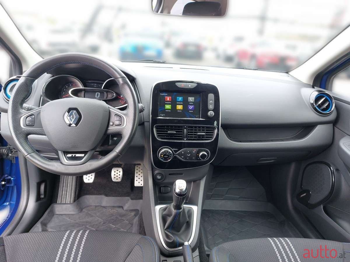 2019' Renault Clio photo #4
