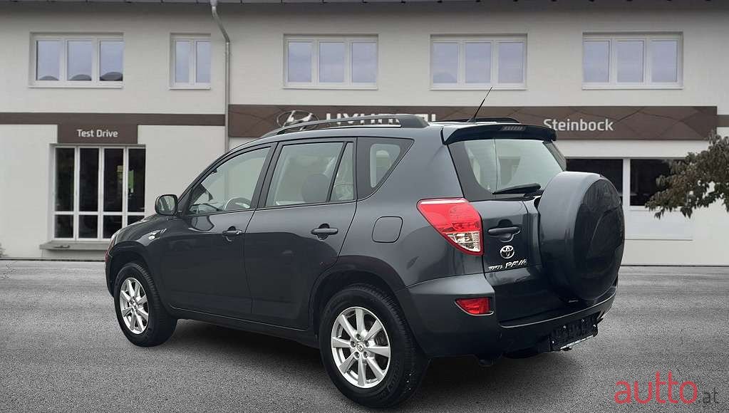 2007' Toyota RAV4 photo #3