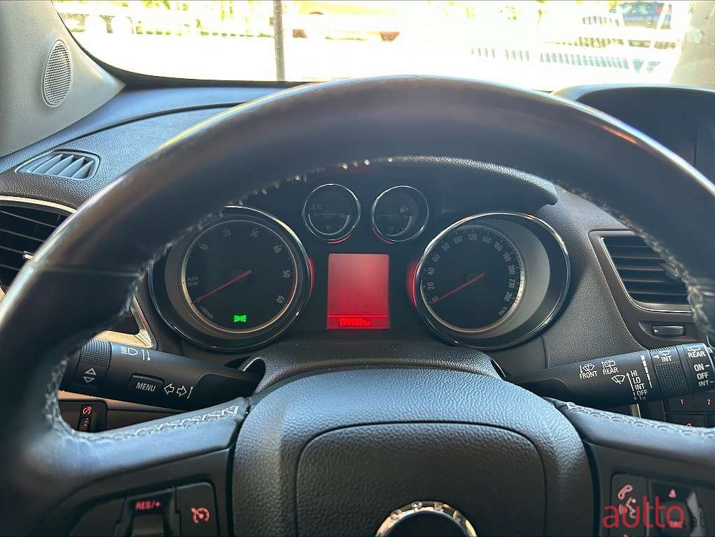 2015' Opel Mokka photo #2