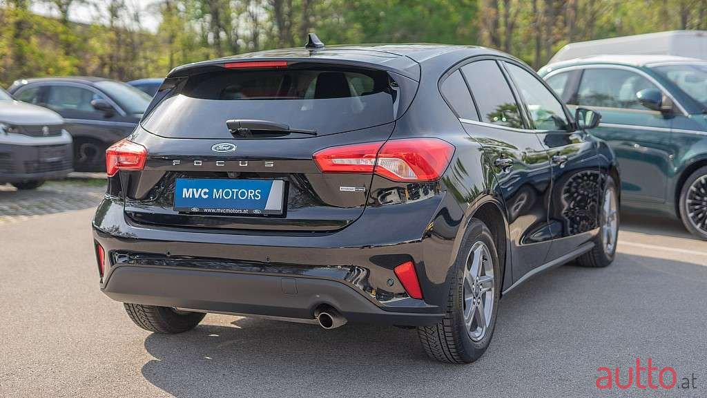 2021' Ford Focus photo #5