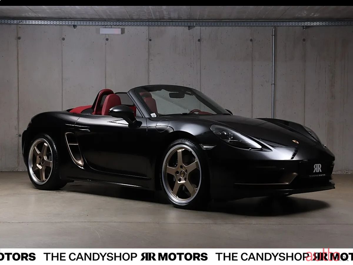 2021' Porsche Boxster photo #1