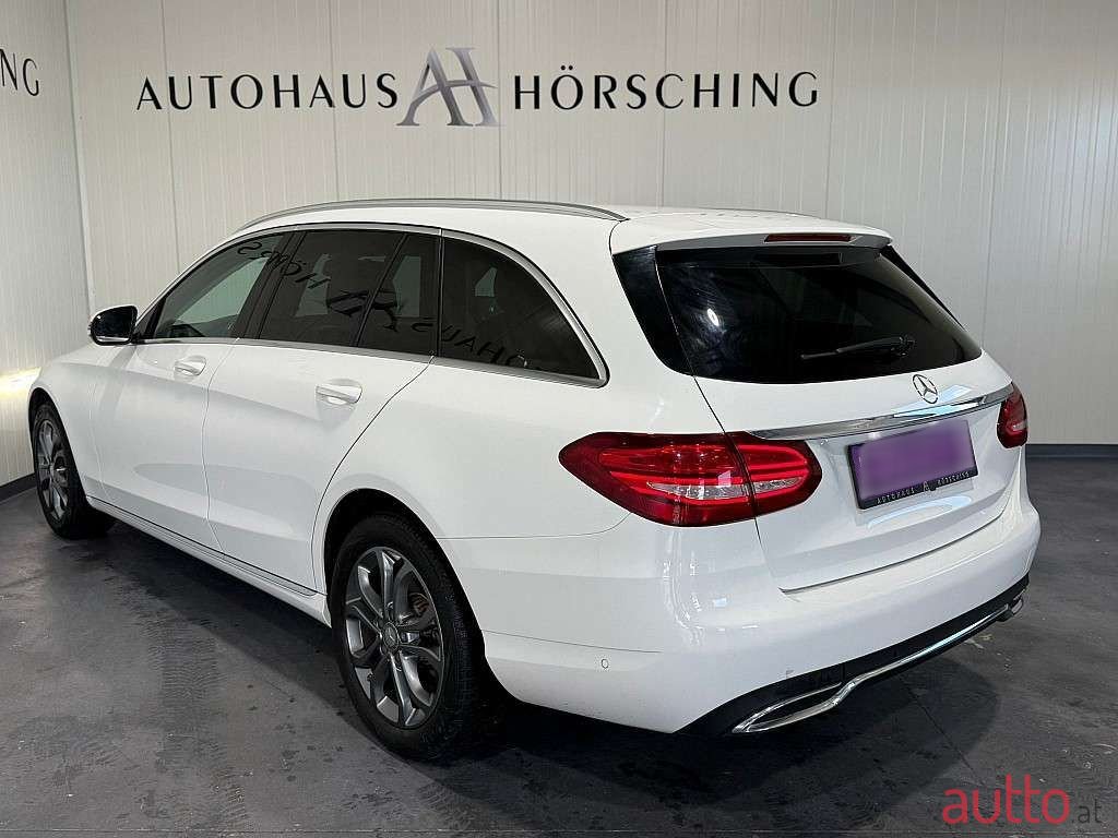 2015' Mercedes-Benz C-Klasse photo #4