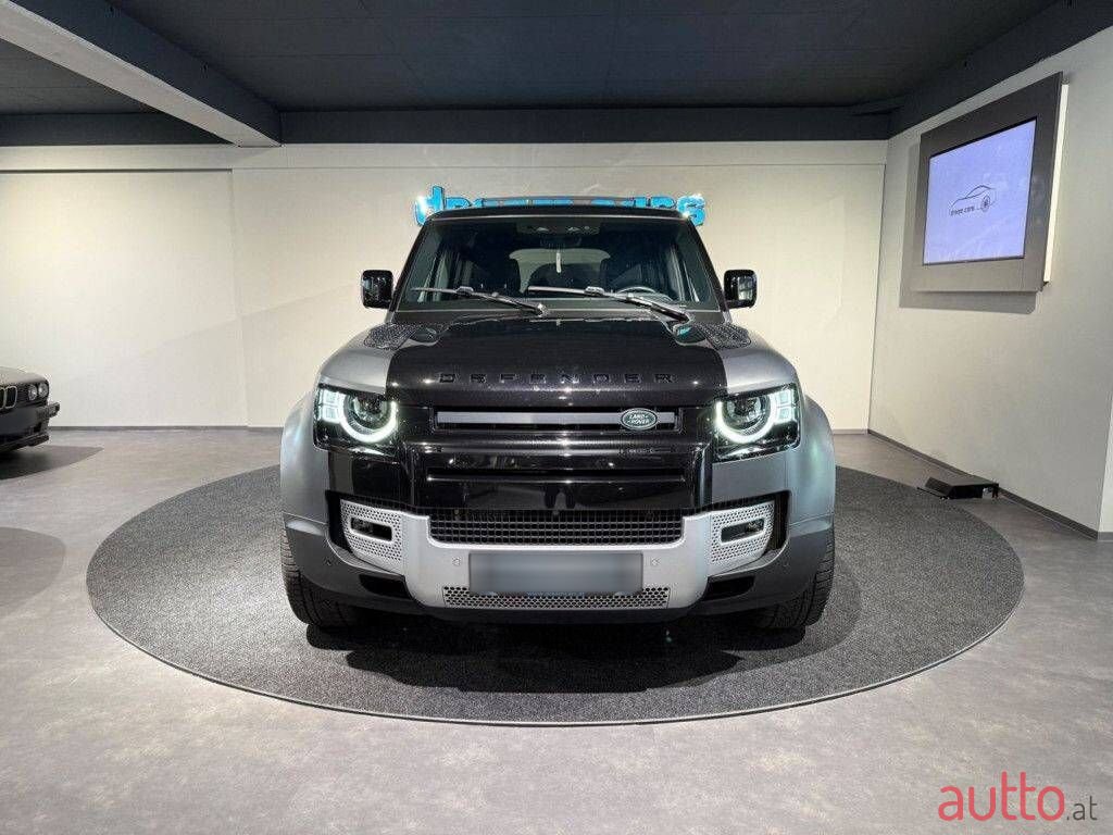 2021' Land Rover Defender photo #3