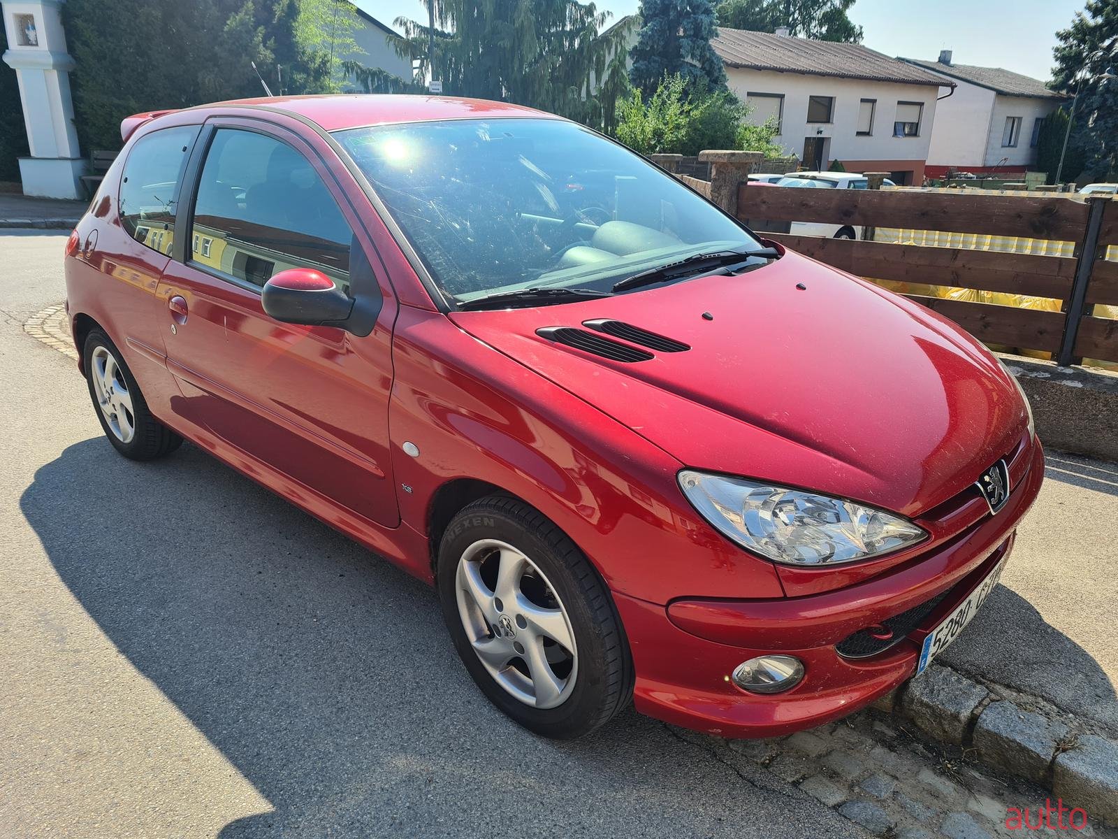 2004' Peugeot 206 photo #1