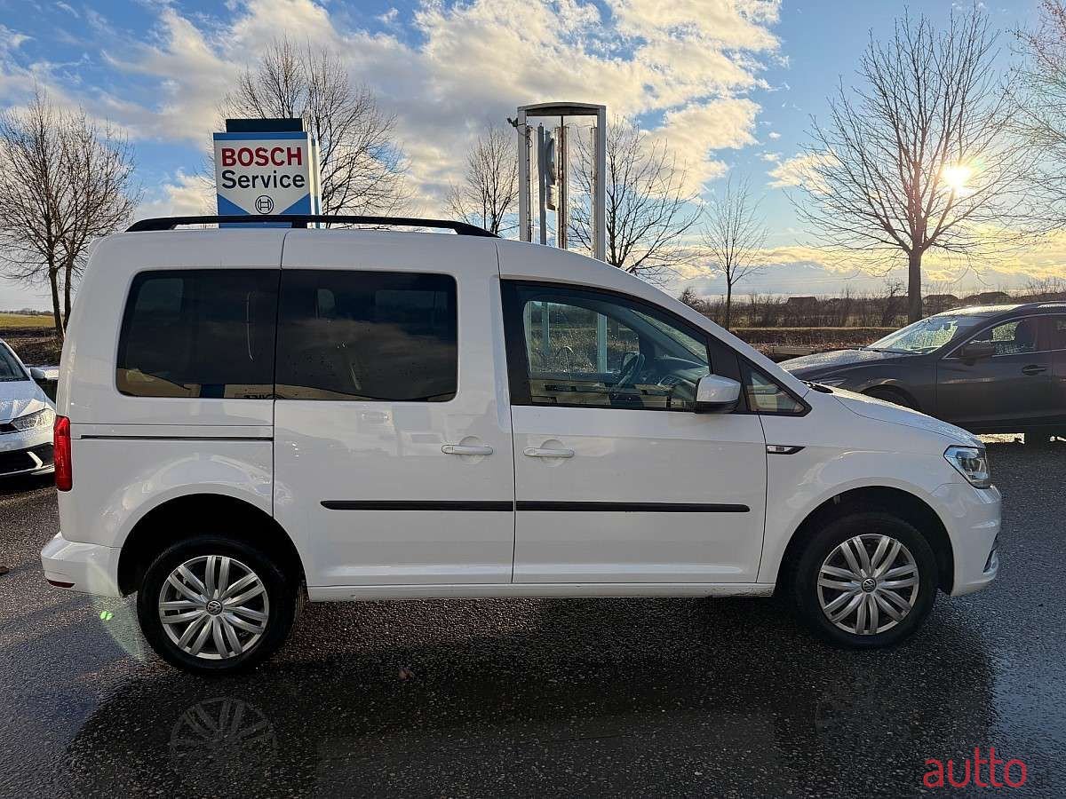 2018' Volkswagen Caddy photo #3