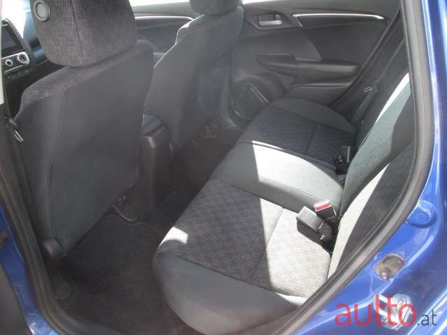 2017' Honda Jazz photo #5