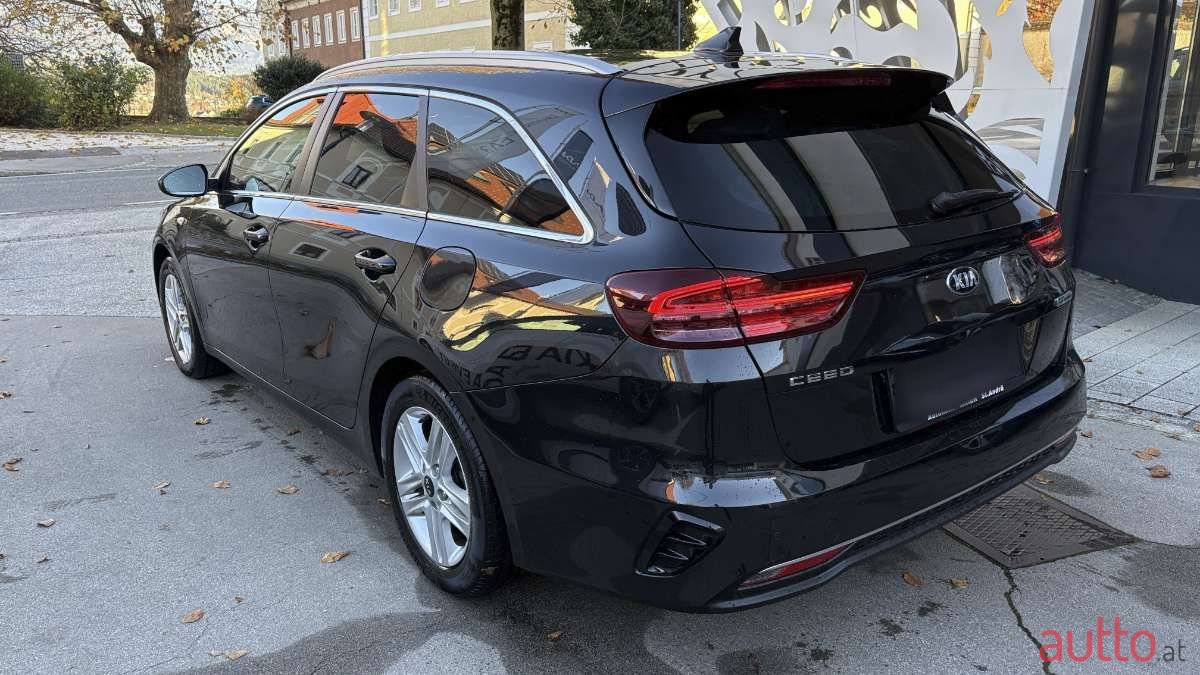 2021' Kia Ceed photo #4