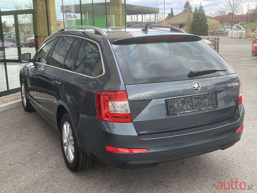 2015' Skoda Octavia photo #3