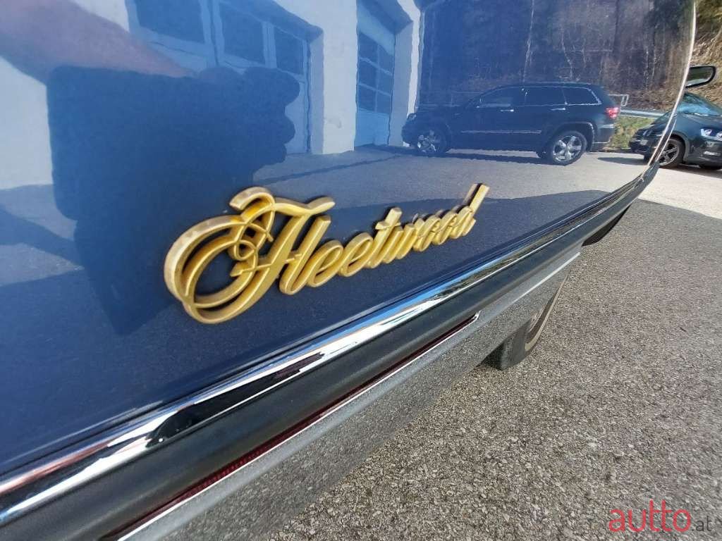 1989' Cadillac DeVille photo #2