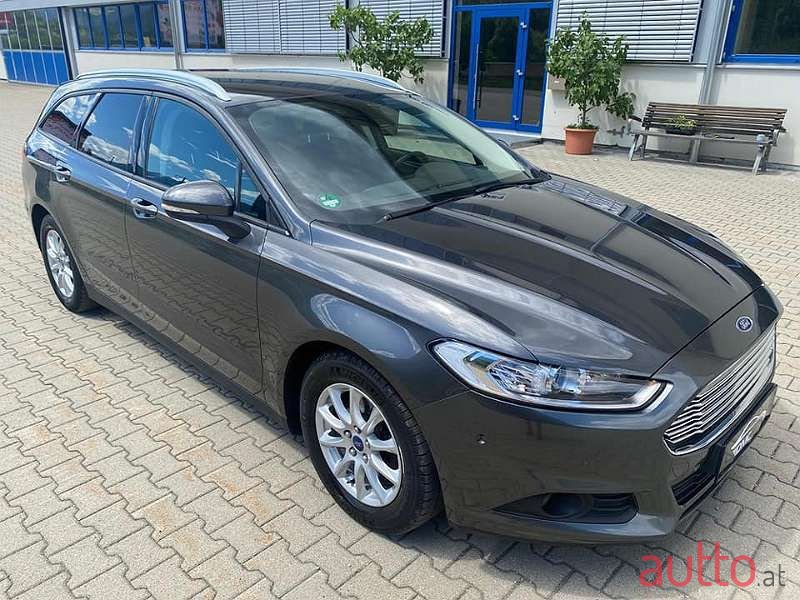 2016' Ford Mondeo photo #2