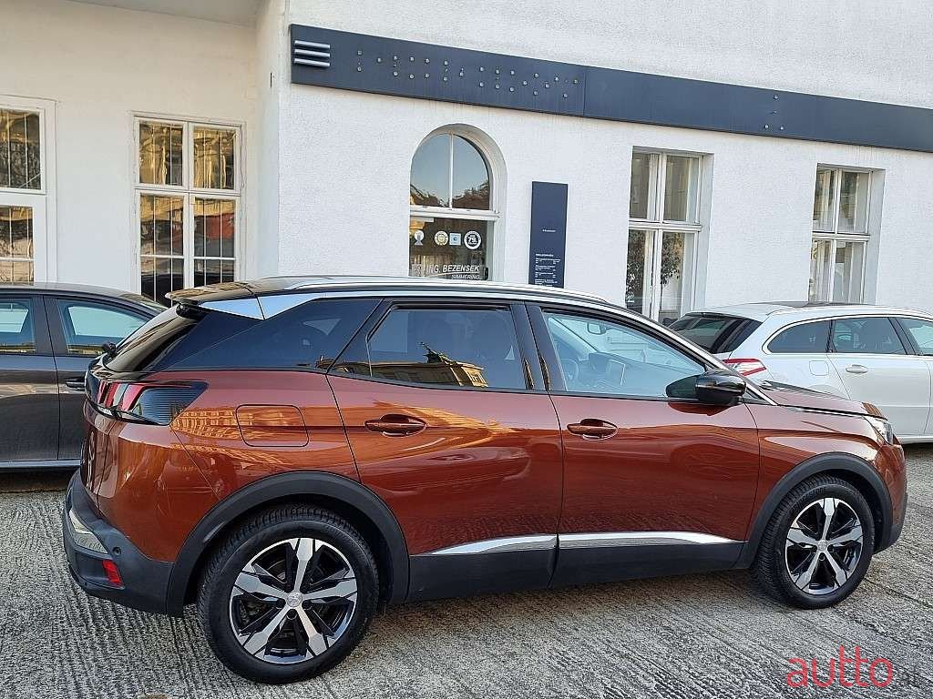 2017' Peugeot 3008 photo #3