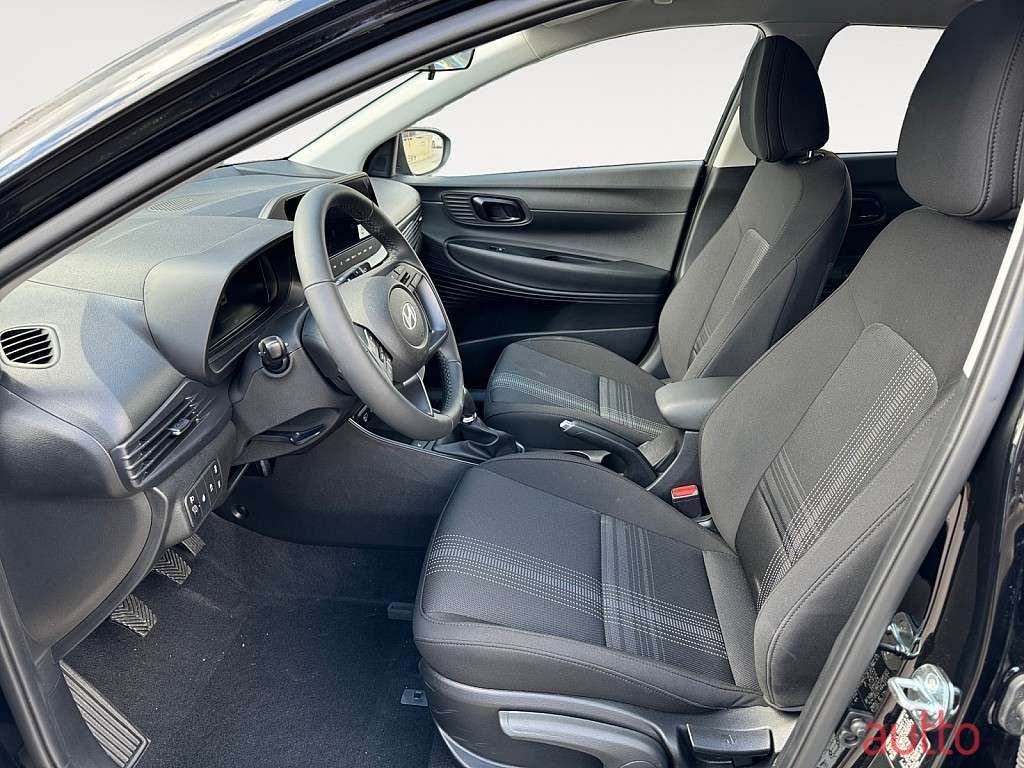 2024' Hyundai i20 photo #6