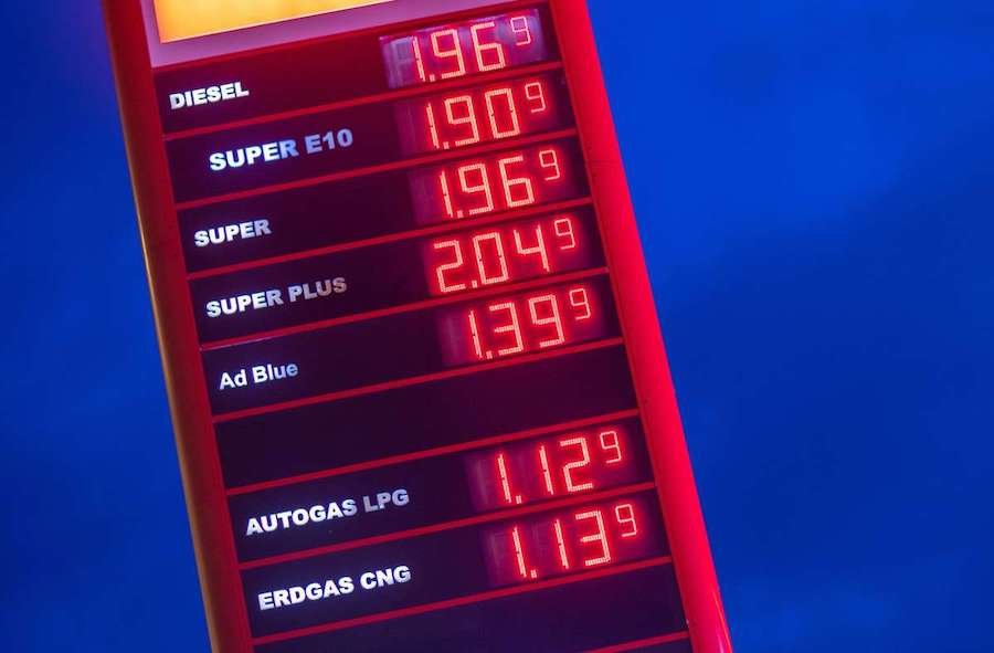 Zu hohe Spritpreise: Immer mehr lassen die Autos stehen