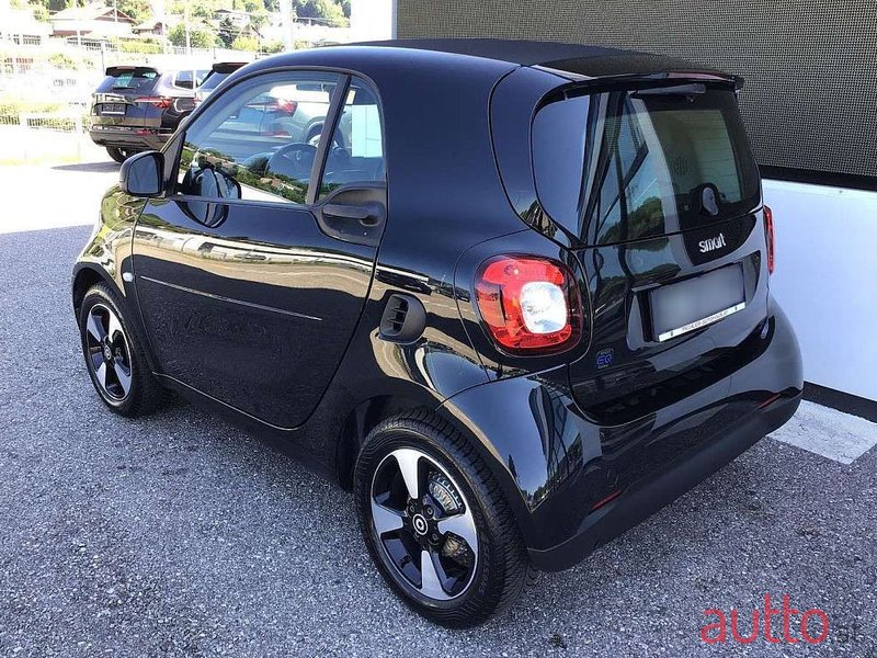 2021' Smart Fortwo photo #4