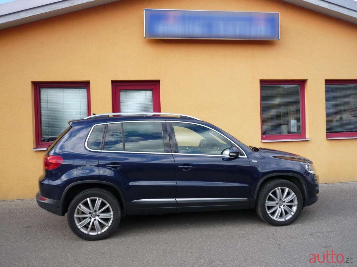 2013' Volkswagen Tiguan photo #2