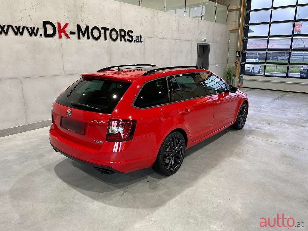 2019' Skoda Octavia photo #3