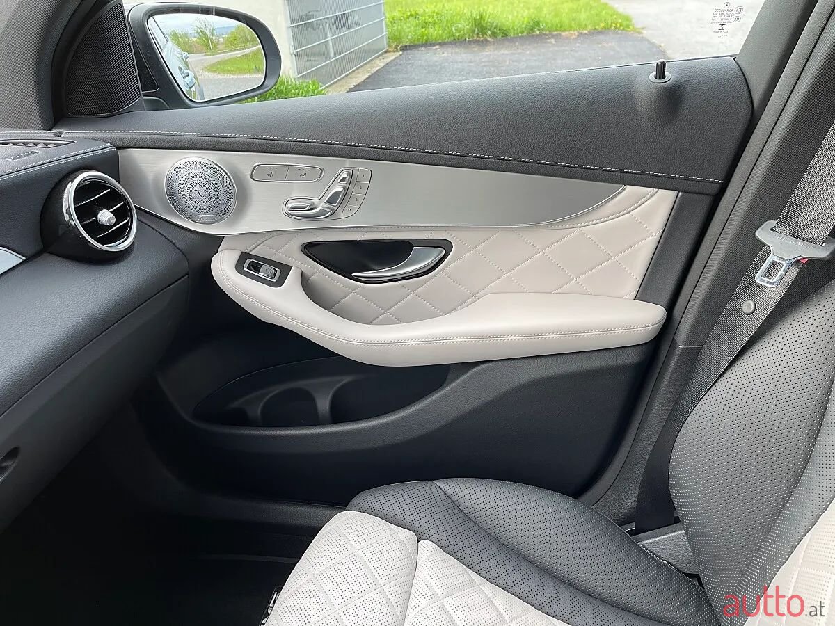 2020' Mercedes-Benz Clc-Klasse photo #5