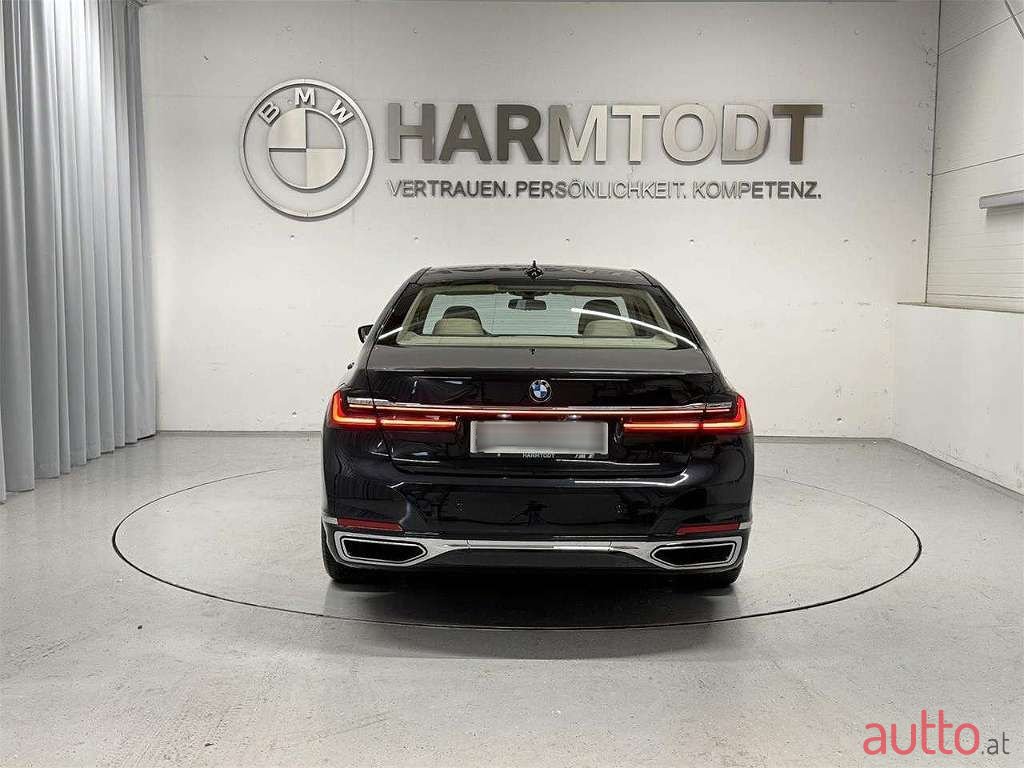 2021' BMW 7Er-Reihe photo #3