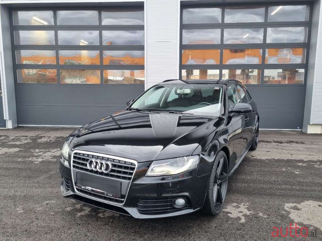 2011' Audi A4 photo #4