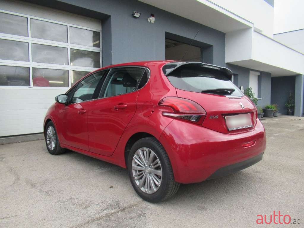 2016' Peugeot 208 photo #4