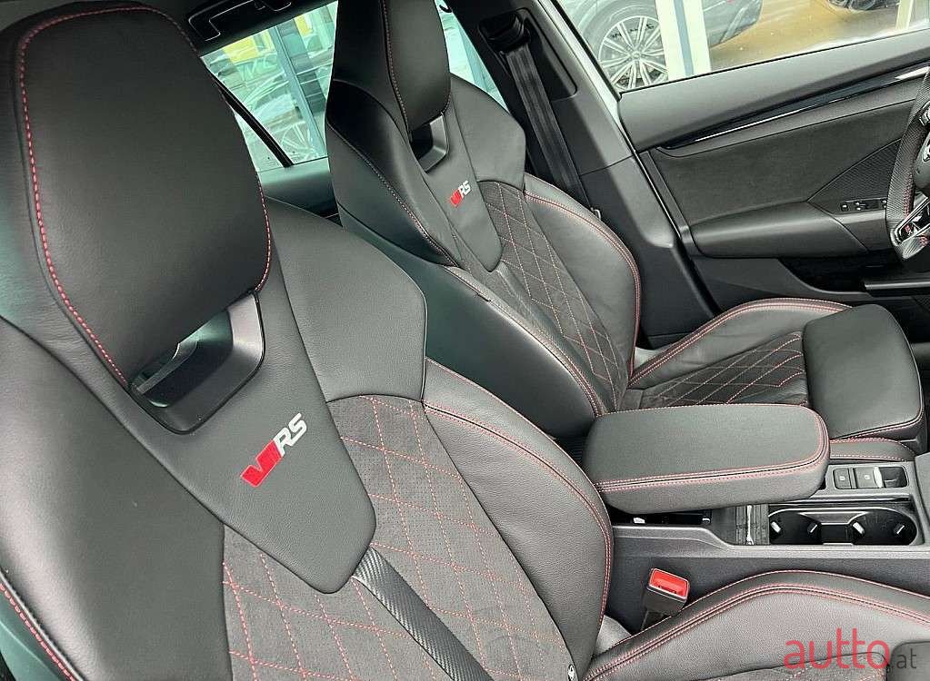 2022' Skoda Octavia photo #6