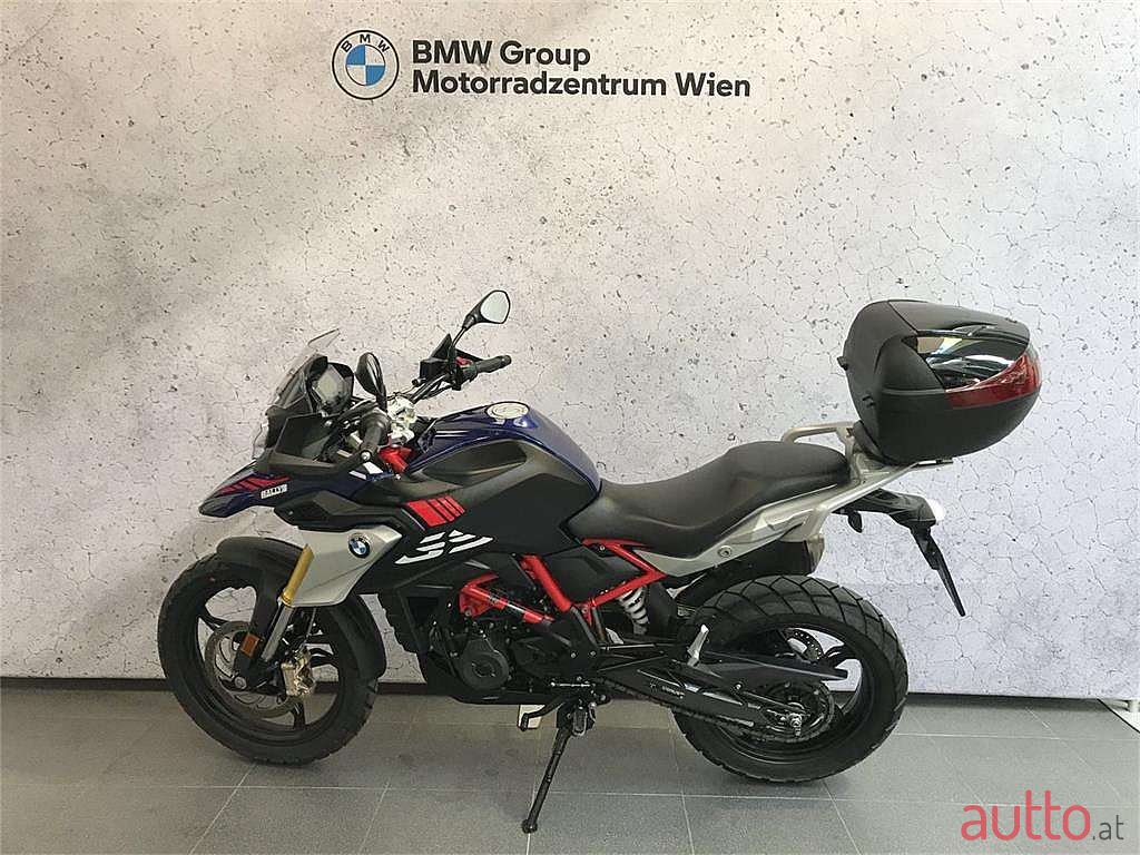 2021' BMW photo #1