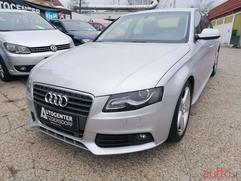 2011' Audi A4 photo #2