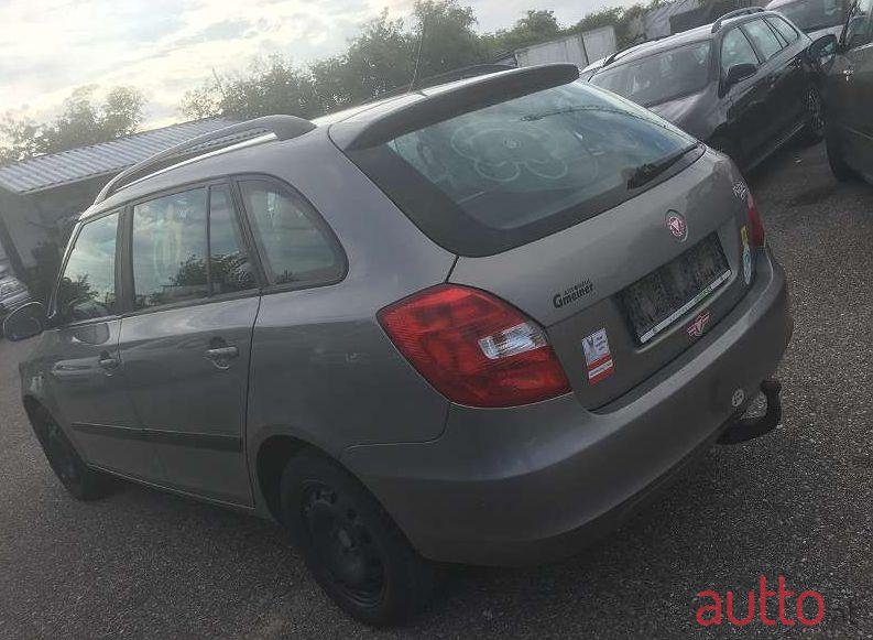 2010' Skoda Fabia photo #4