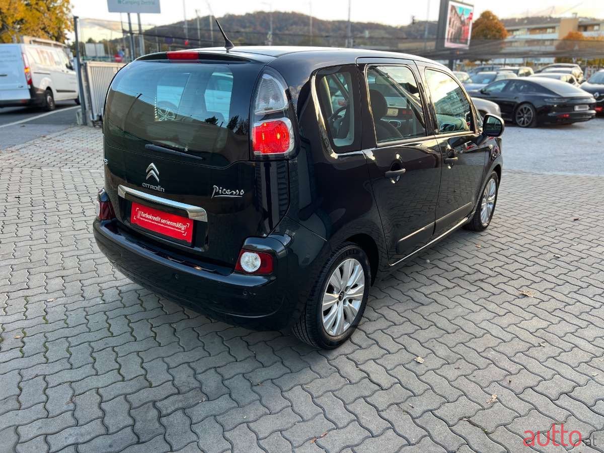 2015' Citroen C3 Picasso photo #6