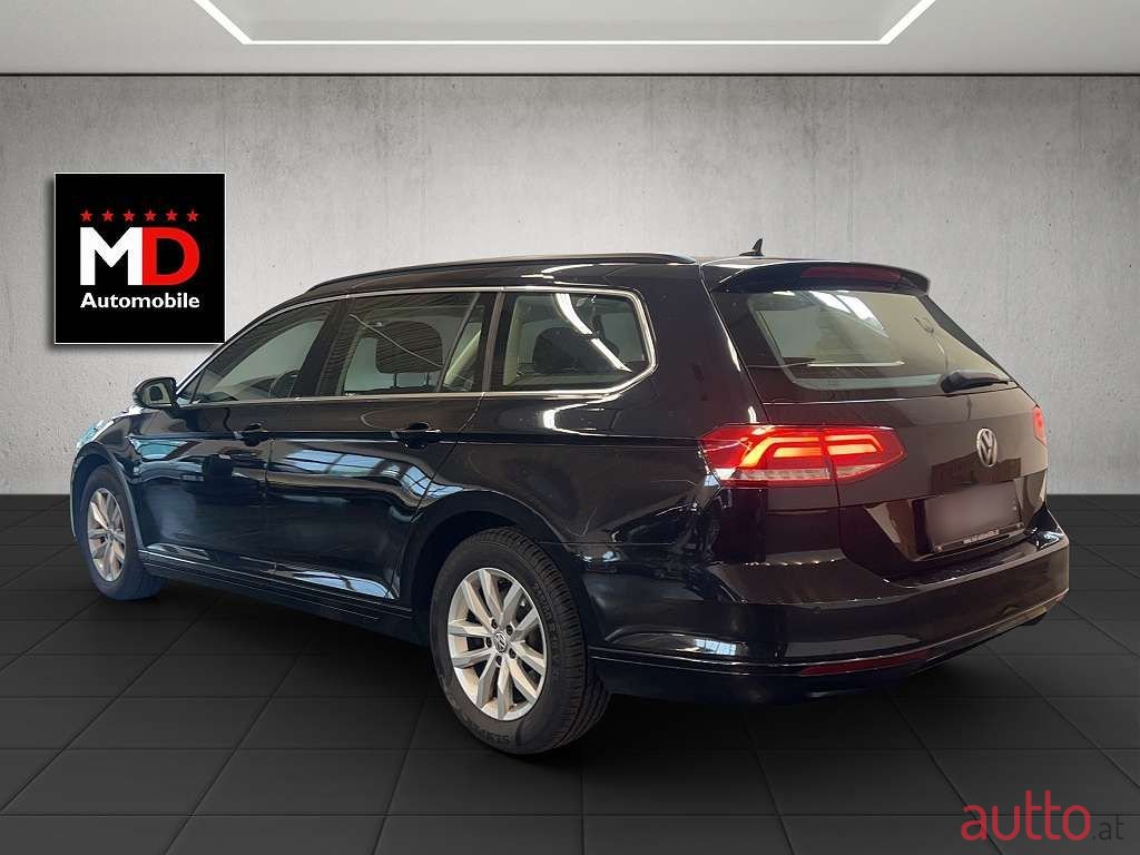 2015' Volkswagen Passat photo #4