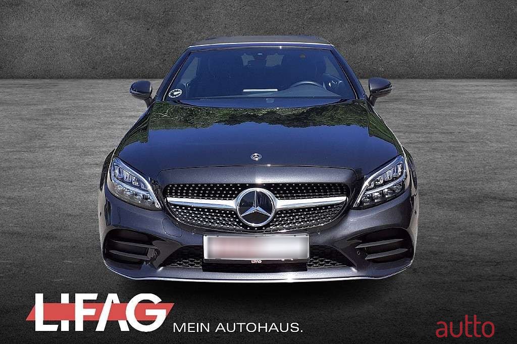 2021' Mercedes-Benz C-Klasse photo #3