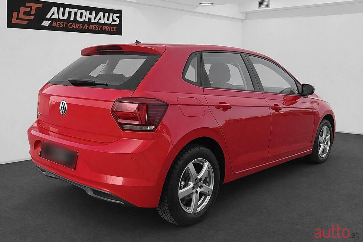 2018' Volkswagen Polo photo #6