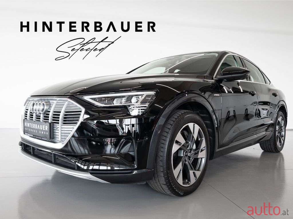 2021' Audi e-tron photo #1