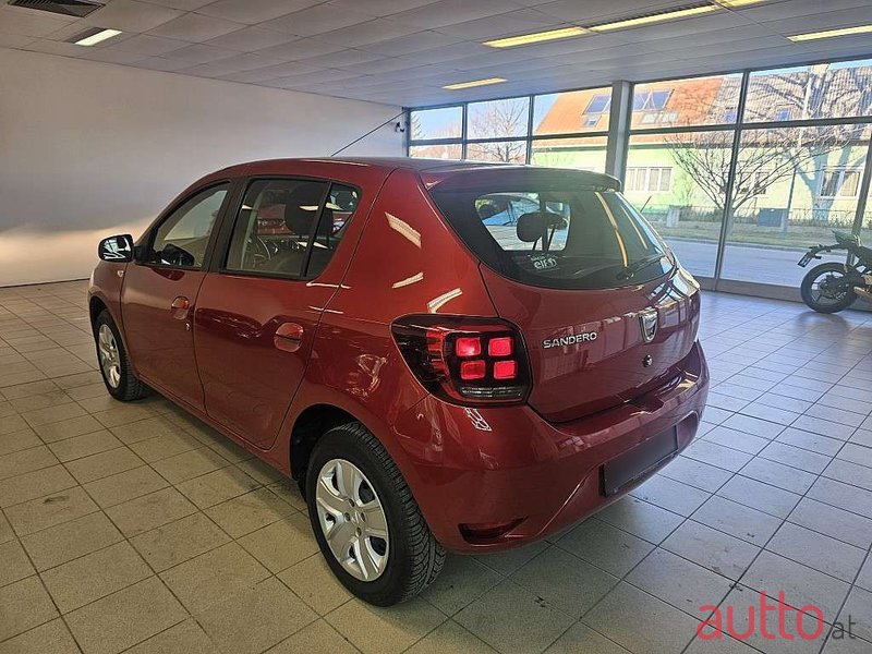 2018' Dacia Sandero photo #3