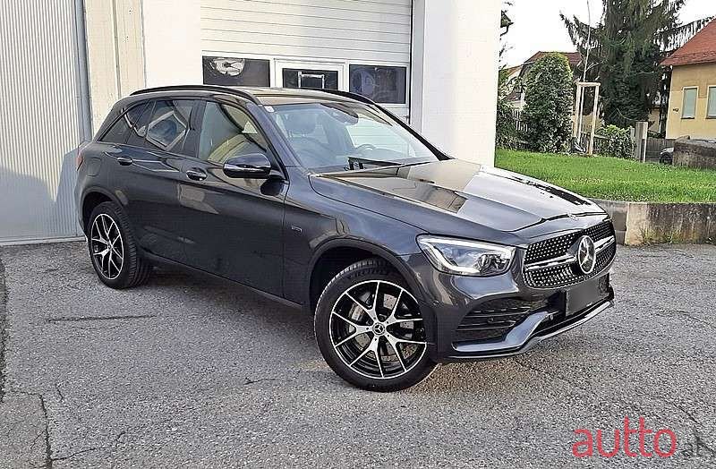 2021' Mercedes-Benz Glc-Klasse photo #3