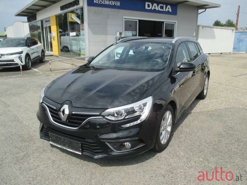 2019' Renault Megane photo #1