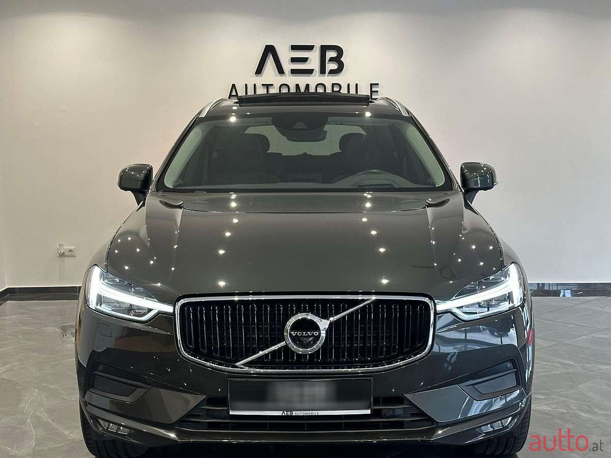 2020' Volvo XC60 photo #5