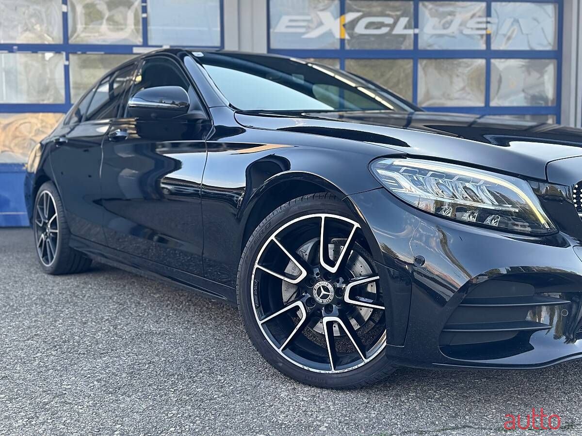 2019' Mercedes-Benz C-Klasse photo #2