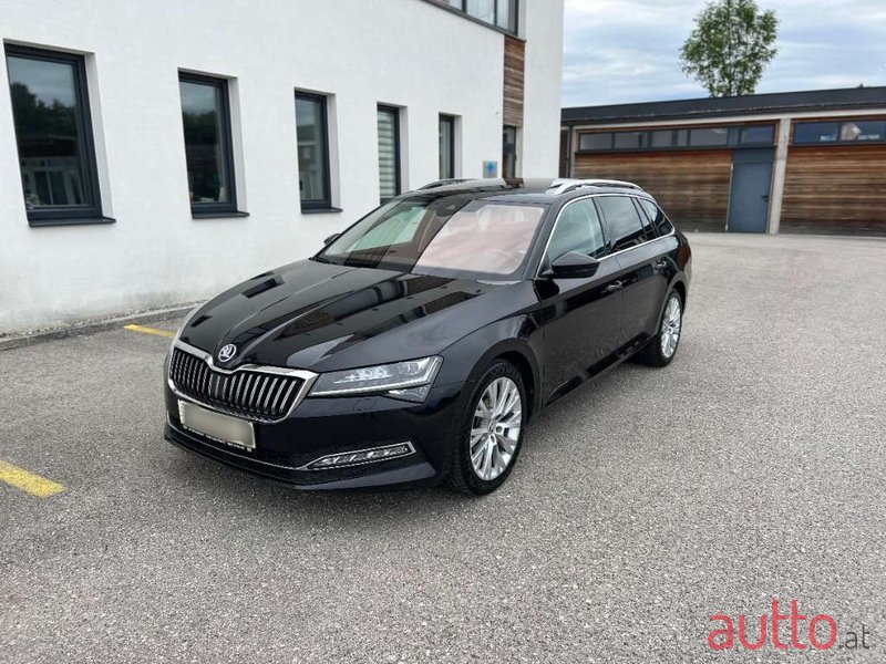 2021' Skoda Superb photo #1