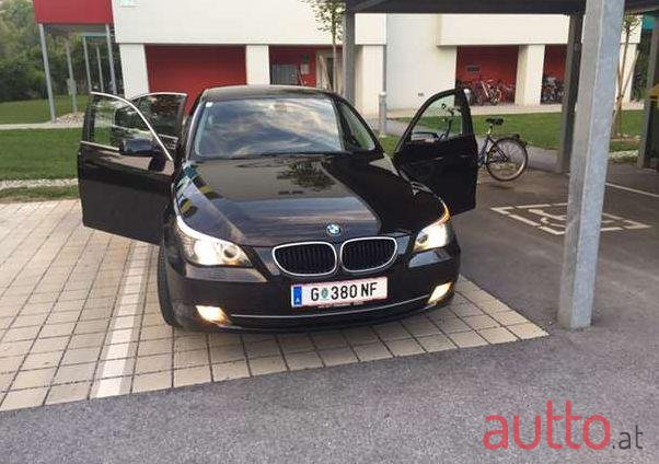 2007' BMW 5Er-Reihe photo #2