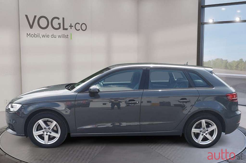 2018' Audi A3 photo #2