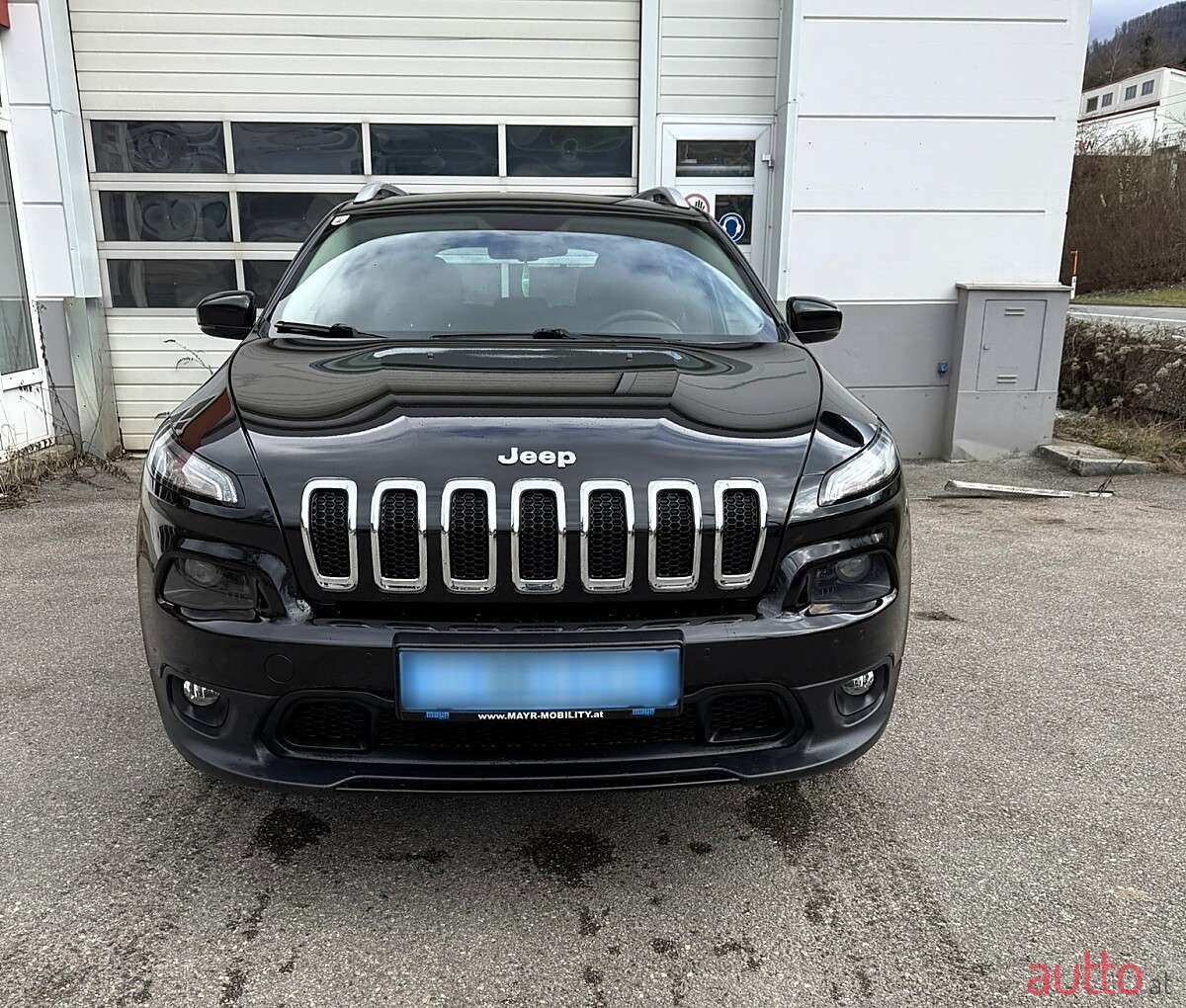 2015' Jeep Cherokee photo #2